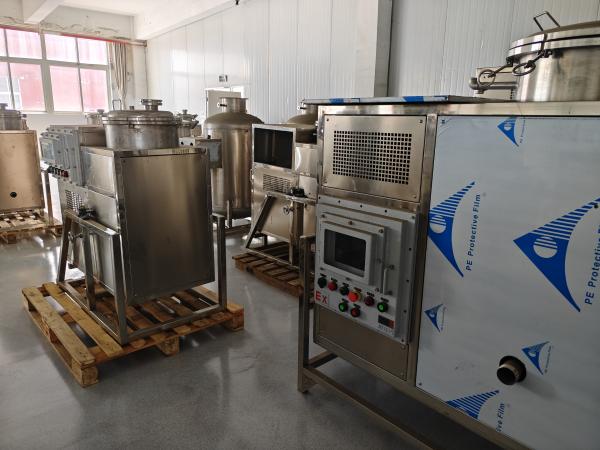 60L Explosion Proof Solvent Recovery Machine Fully Automatic Safe Operation Highly Efficient And Energy Saving With 90% Recovery Rate