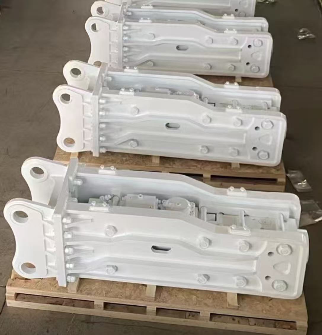 HB20G Split Excavator Hydraulic Breaker Furukawa 20G Box Type Silent 18-22 Ton