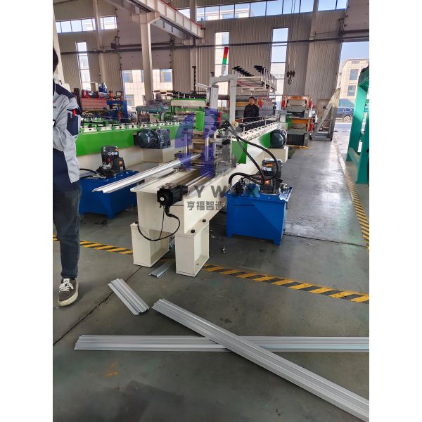 380V / 50Hz Automatic Fence Roll Forming Machine 25m/Min Rolling Speed And 12 KW Power