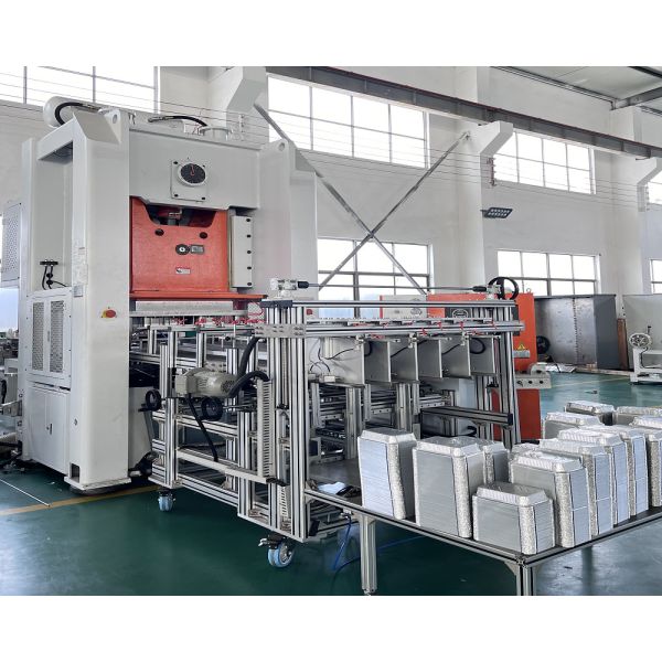 Mitsubishi PLC SIEMENS Motor Disposable Aluminium Foil Container Production Line With Long Life
