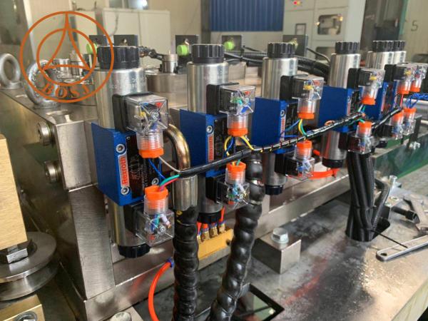 Low Cost Prefabricated House Light GaugeSteel Villa Well Design Resort Hotel Frame Forming Machine