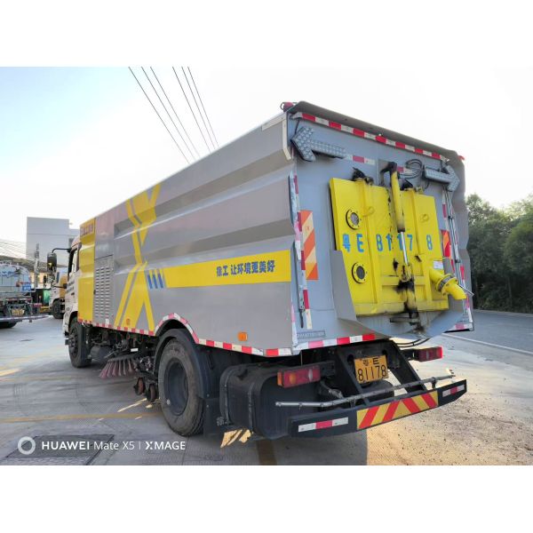 2021XCMG Dongfeng Usado Limpiador de Caminos Camión de Limpieza de Caminos Camión de Limpieza de Caminos 16cb