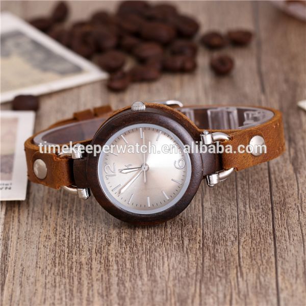 beautiful design made out of wood leather strap wood watch for ladies gift wrist watch women