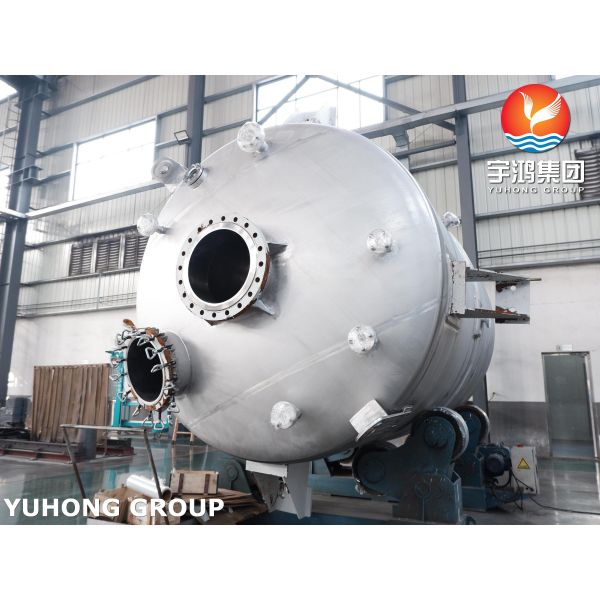 ASME U Stamp Certified Jacketed Reactor Vessel in SA516 Gr.70 Carbon Steel with Agitator for Mixing