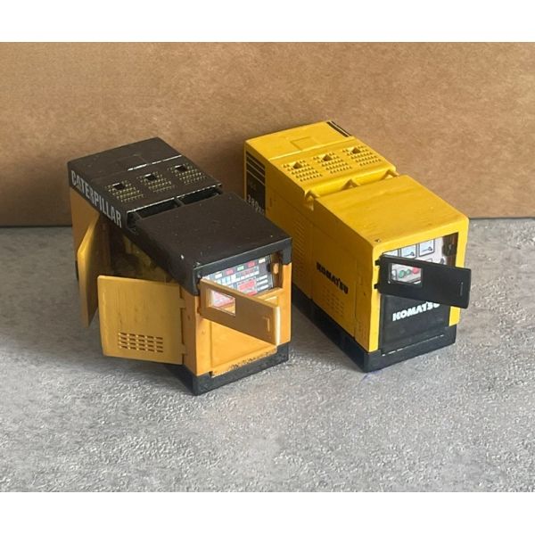 Komatsu EGS380BS 1/50 Alloy Generator Engine Model Die-Cast Construction Machinery Collectible