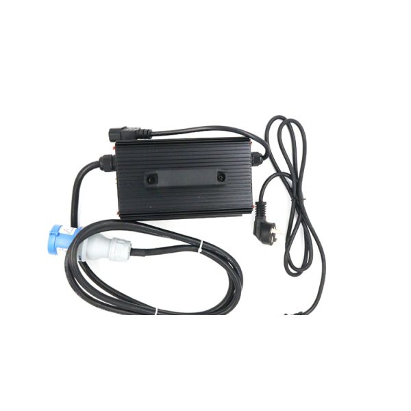 Forklift DC DC Converter with Full-dimensional Data Monitoring, IP65 Protection, and 32-72V Ultra-wide Input