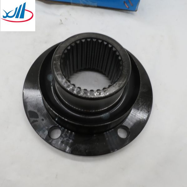 AZ9981320110 Shacman Spare Parts Trucks And Cars Engine Parts Differential Flange
