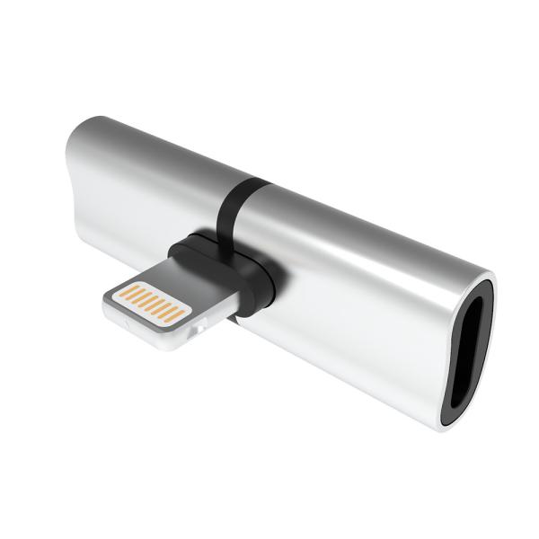 IPhone X Adapter AUX Audio Jack Charge Adapter Car Charger ROHS Certificated