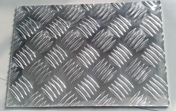 Corte feito sob encomenda 1xxx 3xxx 5xxx 6xxx 8xxx Diamond Embossed Aluminum 1.0mm