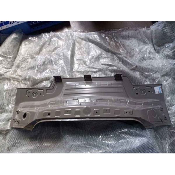 Geely Geometry Um conjunto de retenção traseira cinza-prateado feito de liga de alumínio