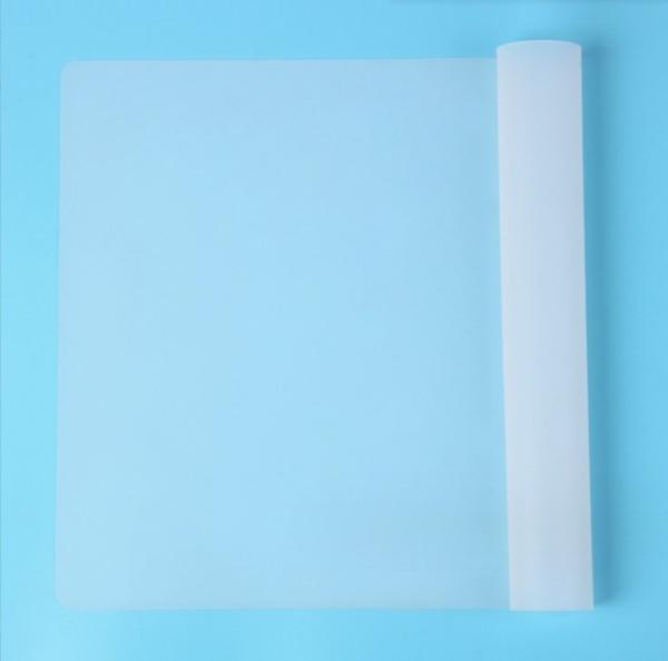 Stocked Non-slip Rectangle 40x30cm Silicone Table Cloth for Table Decoration Accessories