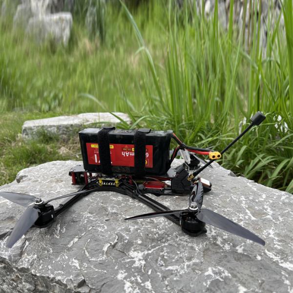 Velocidade rápida 9 polegadas Um botão de retorno FPV Drone com câmera de visão noturna para pesquisa científica civil