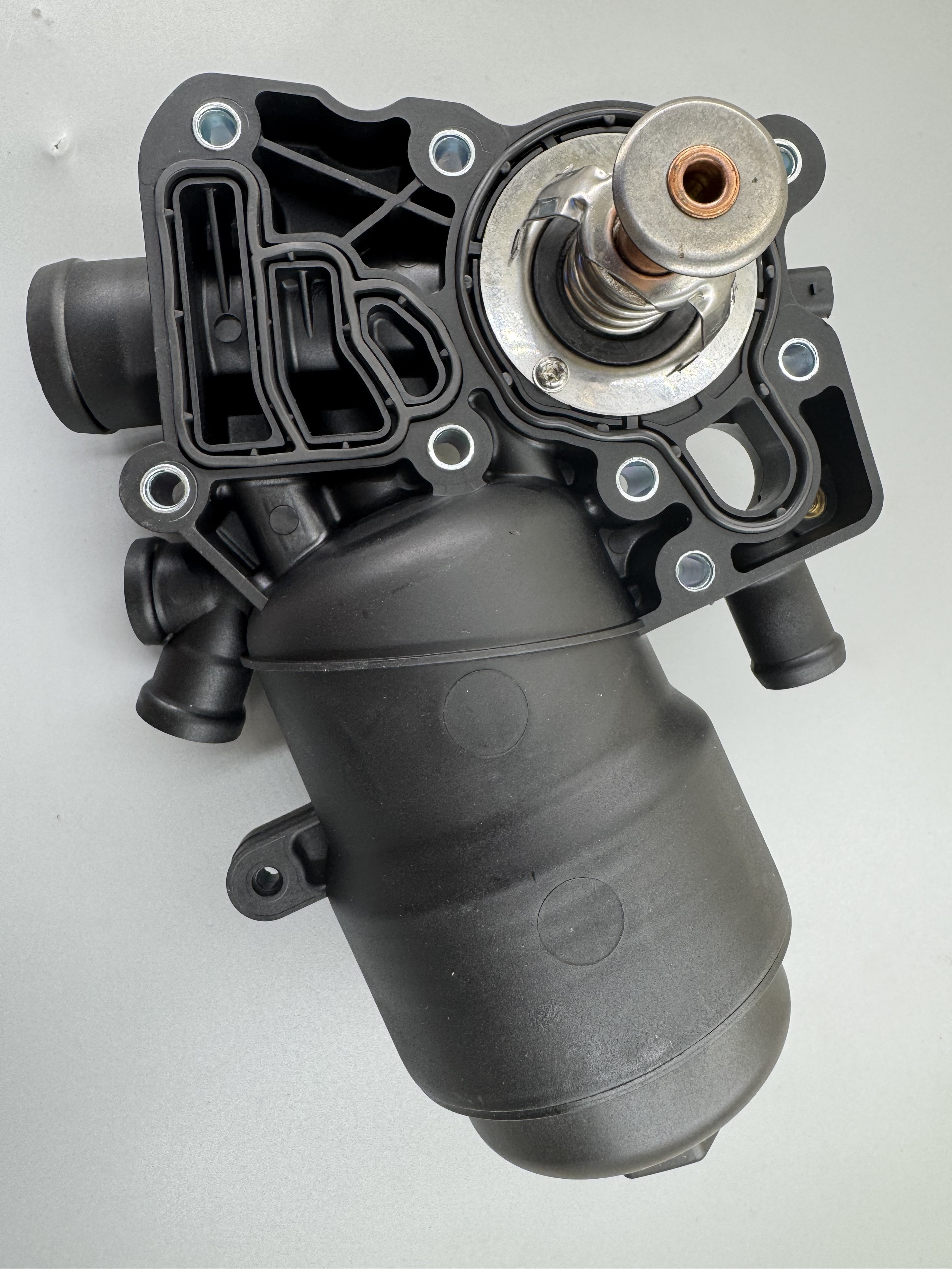 High-Quality Plastic Oil Filter Housing Assembly 059 115 389 K for 3.0T CRC Diesel Engines