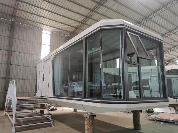 Prefab Apple Cabin Container House for Coastal Hotels