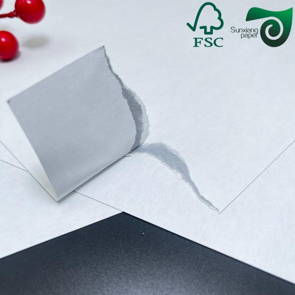 Tarjeta de juego FSC con placa de núcleo negro recubierta específica 310 gm 70 cm 100 cm Excelente rigidez