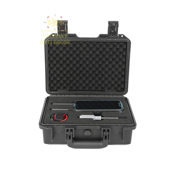 100MHz-6GHz Multi Function Portable Drone Detector with Passive Detection FPV Monitoring and Wireless Networking Intercom for Critical Infrastructure Security