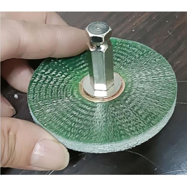 4Inch Diameter Wire Wheel Encapsulated Brush with 6mm Hex Shank for Rust Removal
