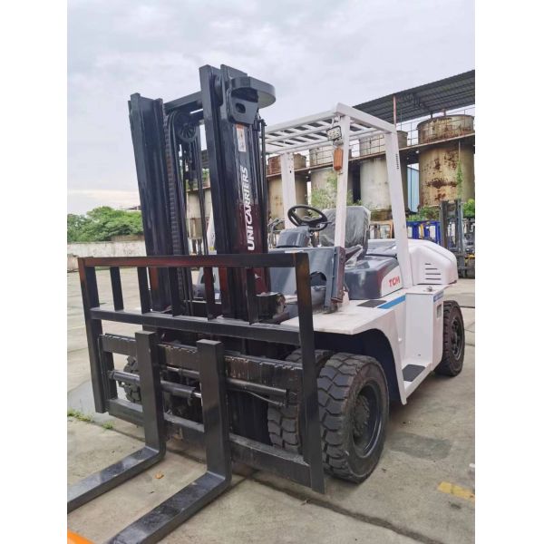 TCM 7 TON FD70 Forklift from Japan with 4000 kg Weight and 1150mm Fork Length