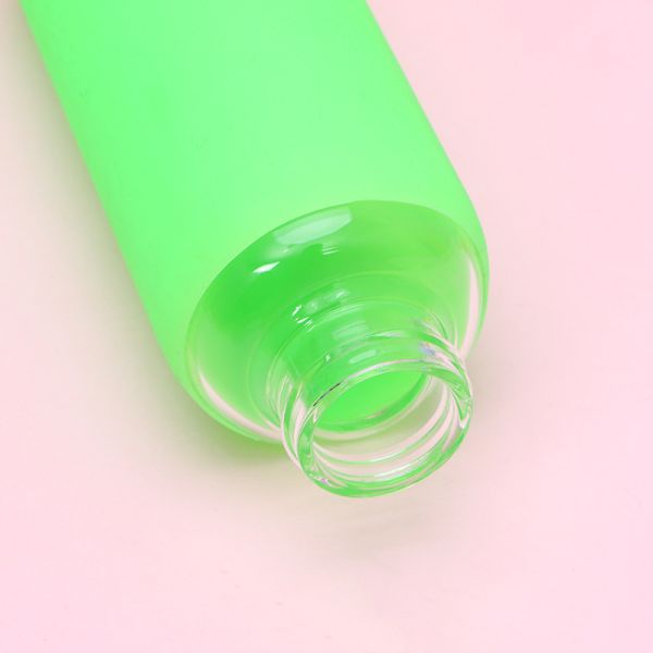 Protective Silicone Sleeve Glass Water Bottle For Outdoor Sports Eco Friendly