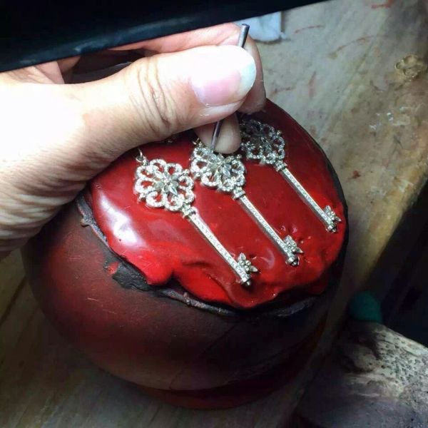  HardWear link bracelet in 18k yellow gold