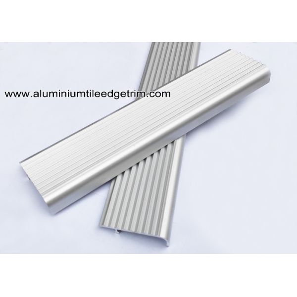 Extruded Grooved Aluminum Stair Nosing With Anti - Slip Protection