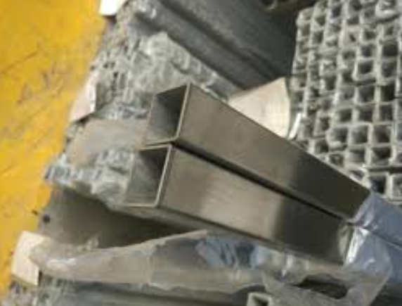Rustproof Antiwear SS Square Tube , Polished Stainless Steel Pipe Square