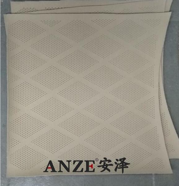 Electric Leather Punching Machine / CNC Car Seat Leather Processing Equipment