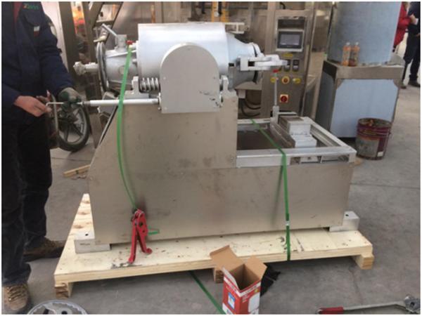 máquina automática dos arrozes tufados 50kg/Hr, máquina de aço inoxidável do soprador do ar