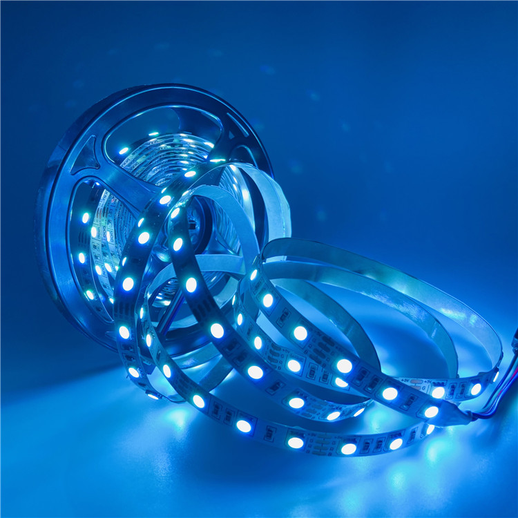 5050SMD IP68 Холодная белая светодиодная лента 5000 мм Клейкая задней светодиодной ленты