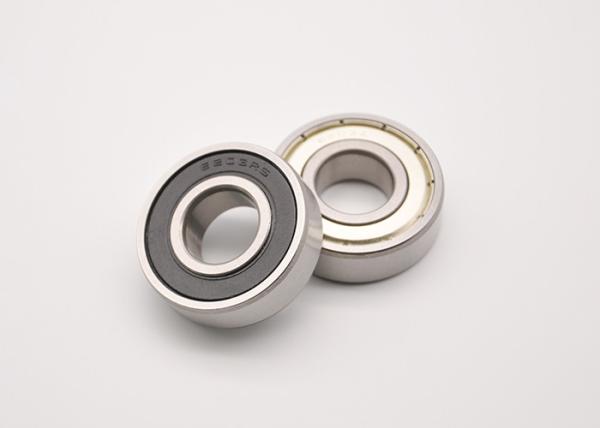 Low Noise Single Row Ball Bearing , Small Ball Bearings Precision P5 Size 25*47*12mm