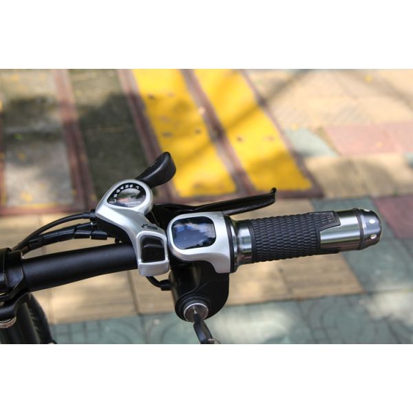 White Blue 26 Inch Electric Bicycle fast speed Aluminum Alloy Frame