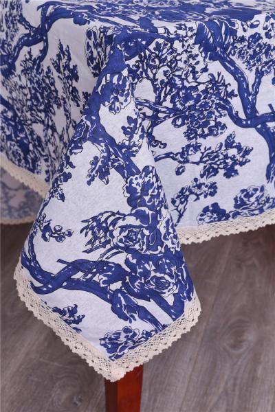 Blue And White Custom Printed Tablecloths Hemstitch Design For Office Writing Desks
