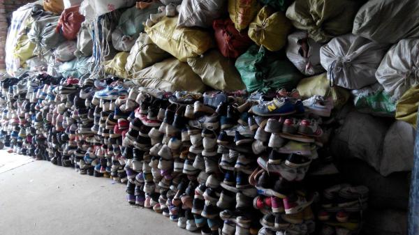 Second hand shoes wholesale from China