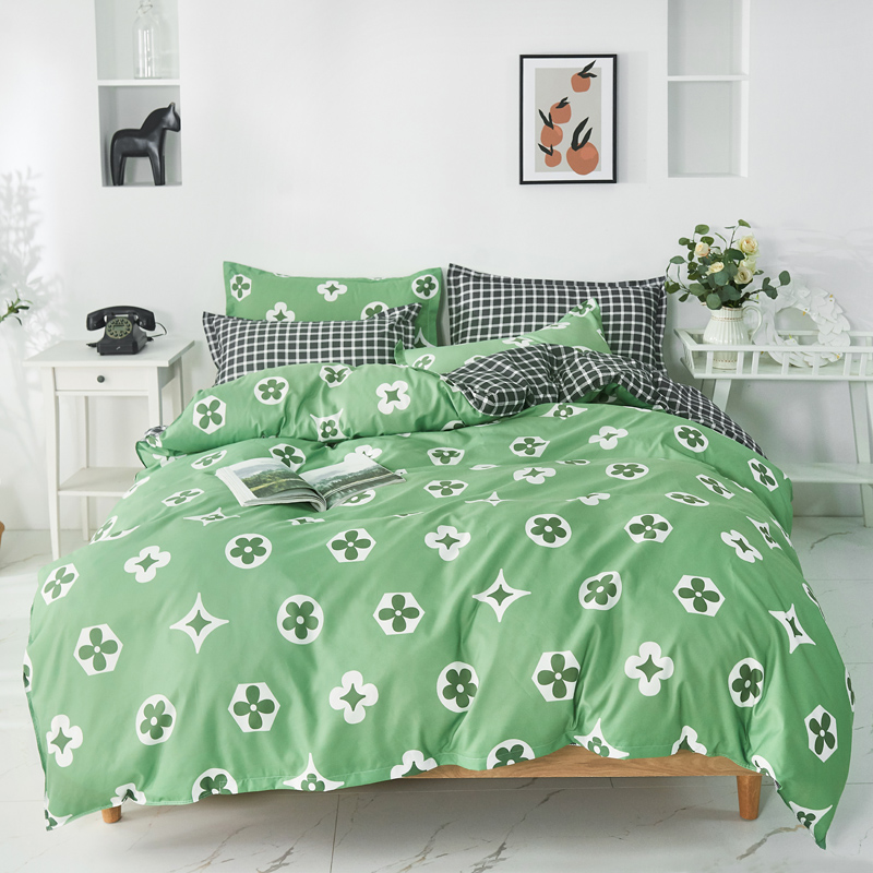 Bedroom African Bedding Set with 300tc Thread Count and Custom Leaf Pattern Printing