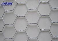 Réseau hexagonal galvanisé pour volaille