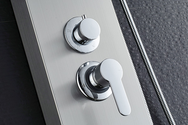 Classic Wall Hanging Shower Panel System Cold And Hot Water Providing ROVATE