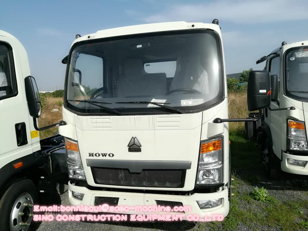 Светлая обязанность Хово 4кс2 перевозит двигатель на грузовиках ИК4Э140-33 8 шасси легкой тележки евро 2 ТОННЫ