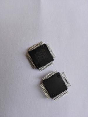 24-/16-Bit Multichannel CAD com flash encaixado de 62 KB e único ciclo MCU