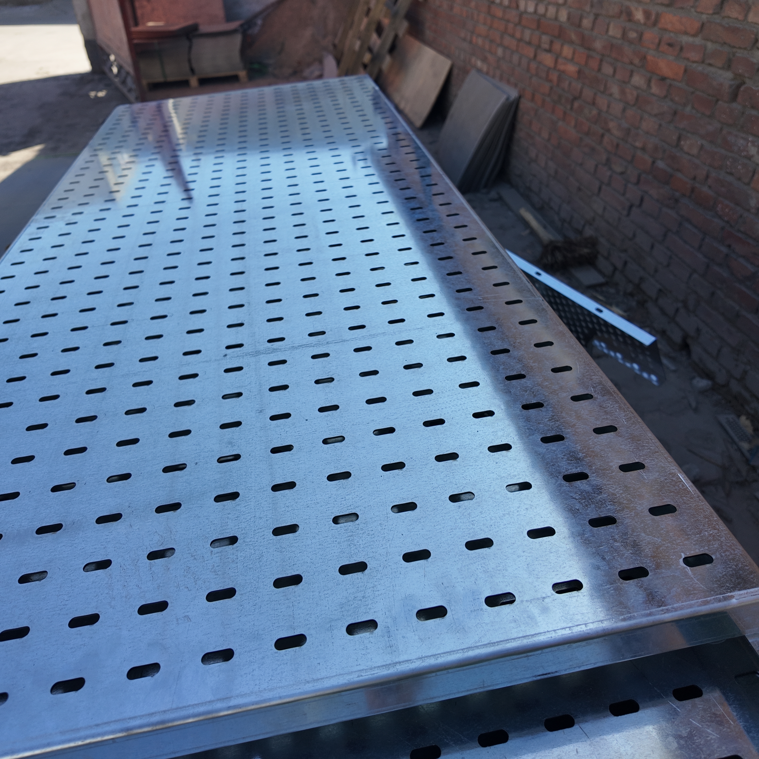 Galvanized Slotted Perforated Sheet 1000×2000mm