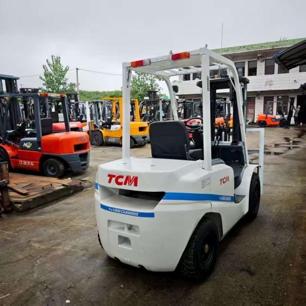 90% Nuevo Original Tcm Fd30 3 Toneladas Carretilla Elevadora Con Buena Condición Bajas Horas de Trabajo Mini Motor Diésel Precio de Fábrica Usado
