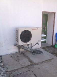 Titanium Heat Exchanger Swimming Pool Heat Pump Domestic Spa Heater High Performance 6KW