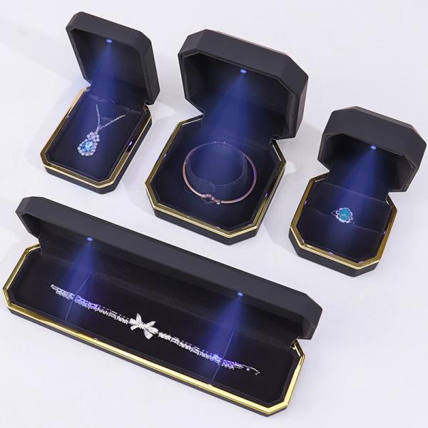 Caja de embalaje de joyas de terciopelo de plástico hecha a mano para pulseras, pendientes, collares y anillos