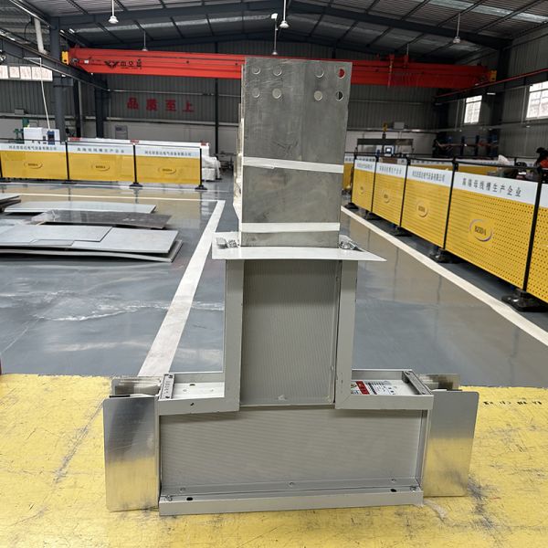 Intensive Busbar Trunking System Manufacturers Cable Enclosure Fire Resistant