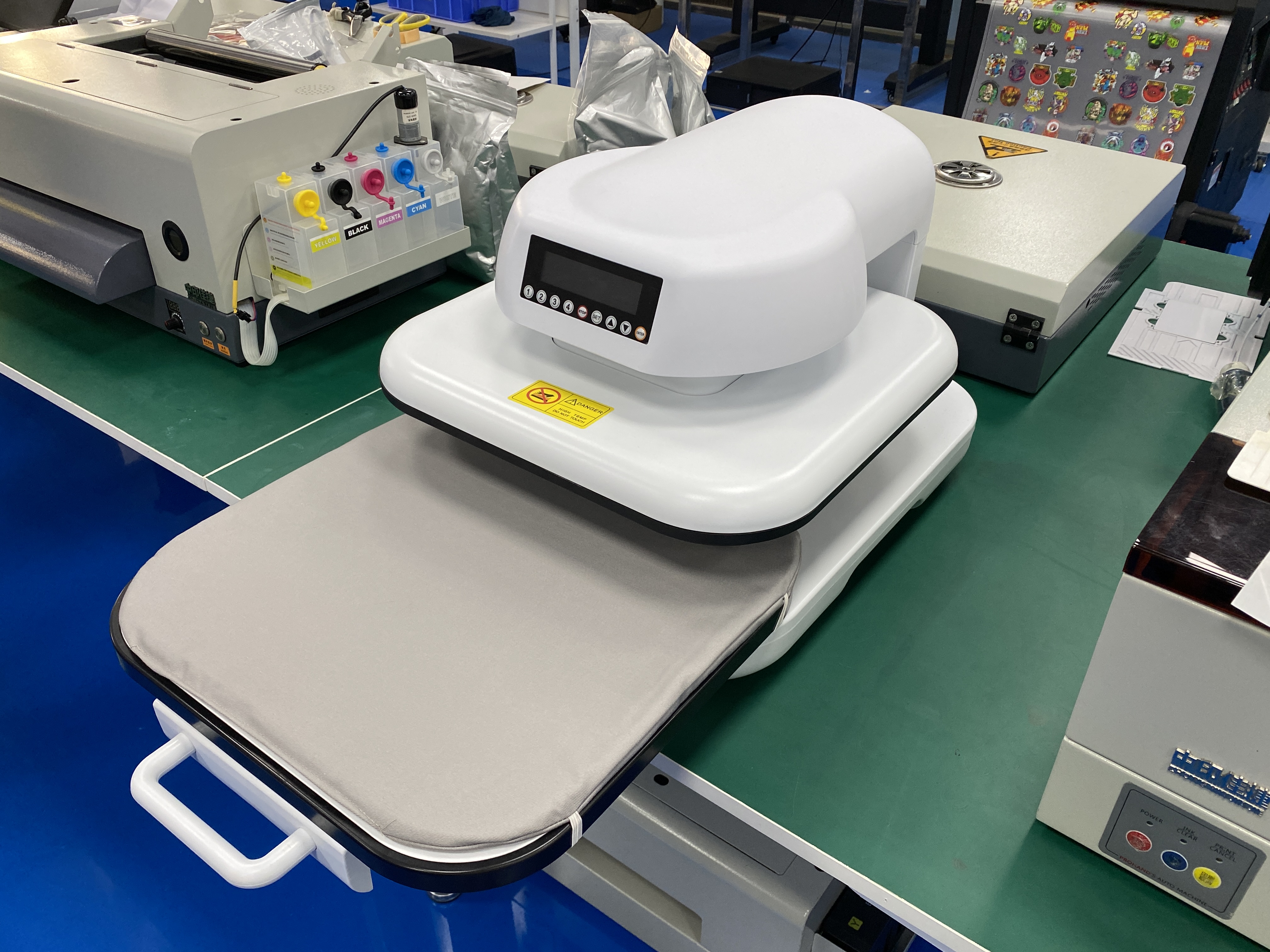 Fcolor New Model 38*38cm T-Shirt Heat Transfer for DTF Printer Machine CE/FCC Certified