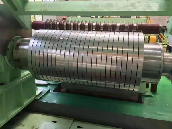 0.5mm AISI 434 ont laminé à froid la bobine DIN X6CrMo17-1 de bande d'acier inoxydable