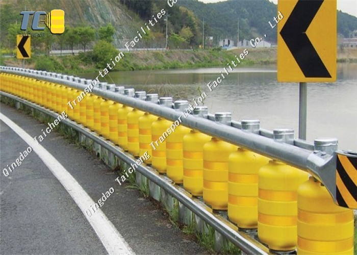 Продвинутая технология Rolling Guardrail Barrier Устойчивая к ударам