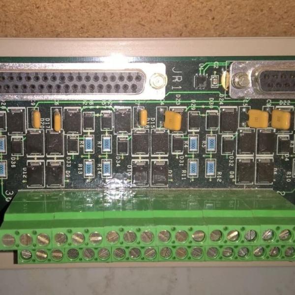 GE IS210DTURH1A IS200DTURH1A Carte de bornes de relais de déclenchement