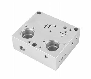 Partes mecanizadas CNC de aluminio a medida Tolerancia de precisión Anodizante E