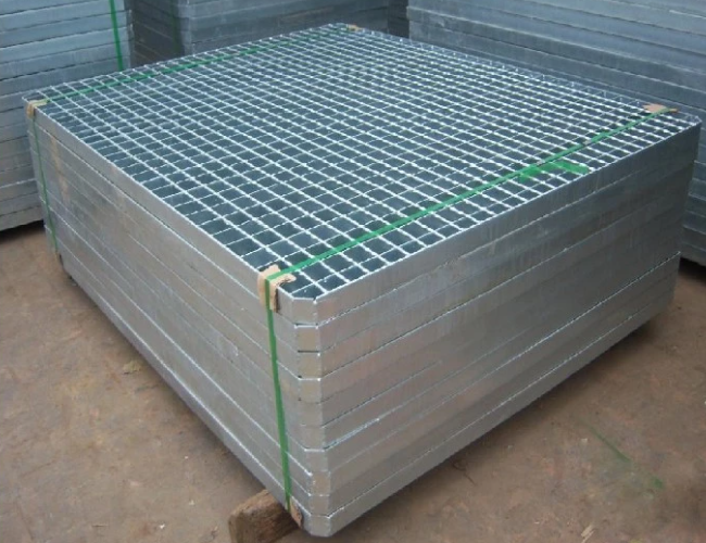 Reja de acero inoxidable de la prolongación del andén Q235 de los materiales de construcción del metal