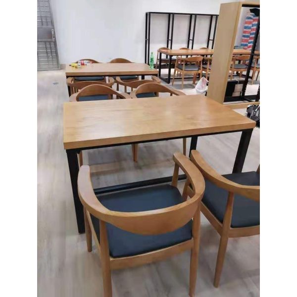 Restaurante nórdico de piernas cortas de madera usada silla de comedor de teca imitada con tapicería de vinilo